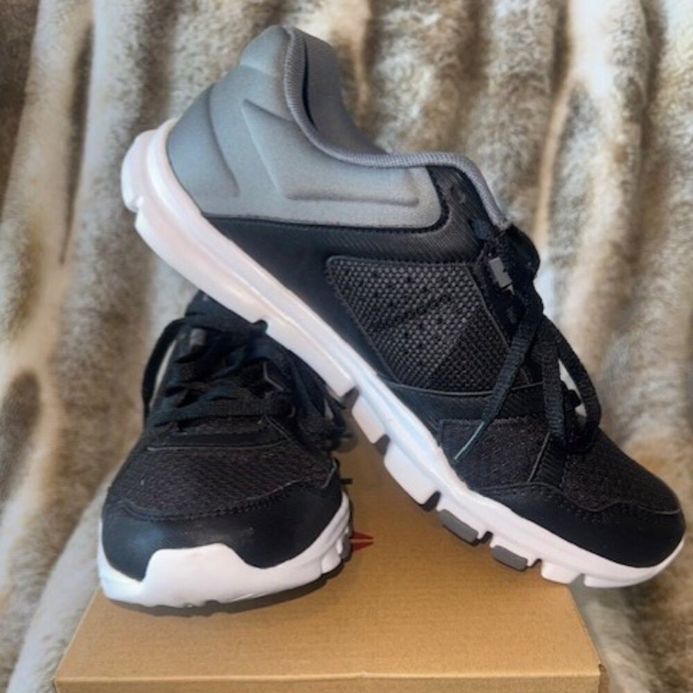 Reebok Womens YourFlex Trainette Sneakers 10